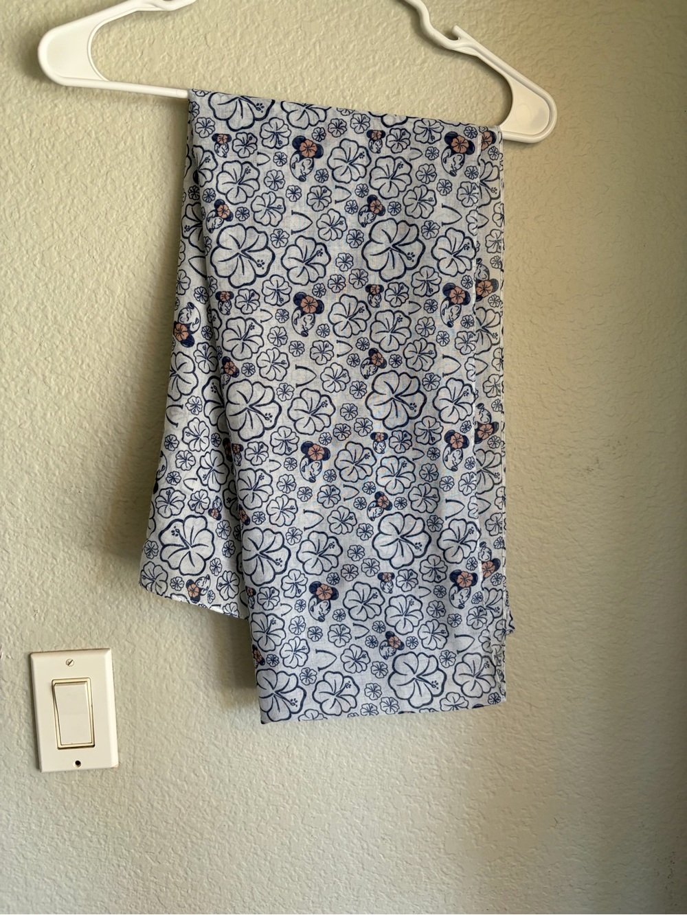 Disney Floral Print Scarf in White, Navy & Pink